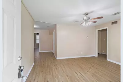 946 Milam Street, Liberty, TX 77575 - Photo 3