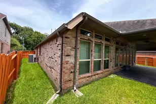 2823 Monarch Xing, Missouri City, TX 77459 - Photo 17