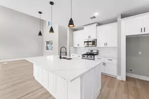 2518 Liguria Ln, Spring, TX 77388 - Photo 5