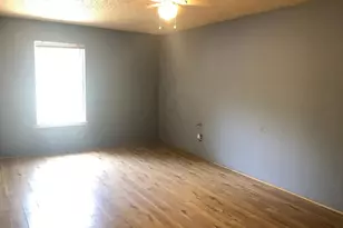 1015 W Clarendon Dr, Dallas, TX 75208 - Photo 13