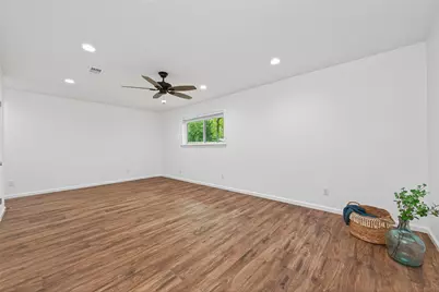10720 Royal Forest Drive, Conroe, TX 77303 - Photo 25