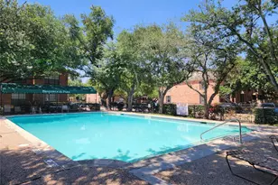 2255 Braeswood Park Dr, Houston, TX 77030 - Photo 21