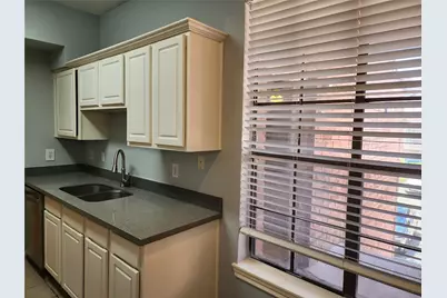 2255 Braeswood Park Drive #272, Houston, TX 77030 - Photo 7