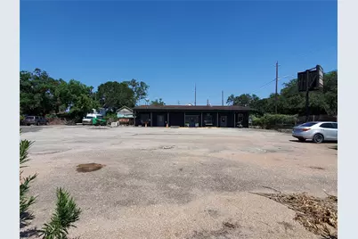 4615 Sherman Street, Houston, TX 77011 - Photo 1