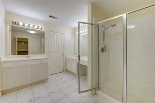 7611 S Linpar Ct, Houston, TX 77040 - Photo 31
