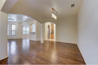 7611 S Linpar Court, Houston, TX 77040 - Photo 11