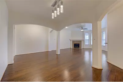 7611 S Linpar Court, Houston, TX 77040 - Photo 7
