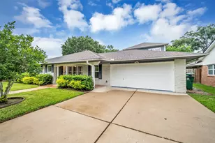 8702 Ilona Ln, Houston, TX 77025 - Photo 3