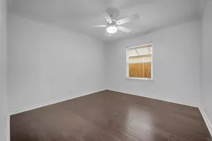 8702 Ilona Ln, Houston, TX 77025 - Photo 25