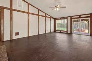 10002 Misty Trail, Houston, TX 77088 - Photo 11