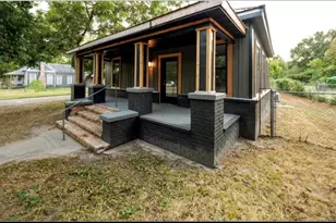 621 N 4th St, Crockett, TX 75835 - Photo 13