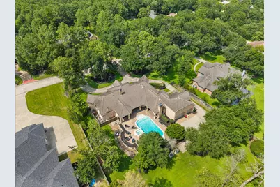 11927 Waterford Estates Court, Tomball, TX 77377 - Photo 3