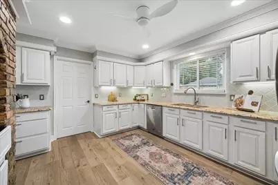 2931 Triway Lane, Houston, TX 77043 - Photo 13