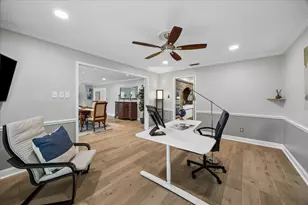 2931 Triway Ln, Houston, TX 77043 - Photo 11