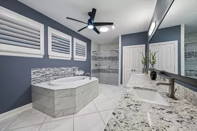 4226 Evergreen Drive, Friendswood, TX 77546 - Photo 23