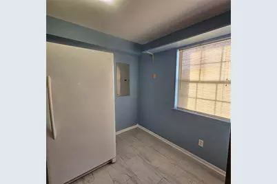 7914 Ocean Drive, Beach City, TX 77523 - Photo 9