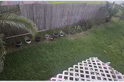7914 Ocean Drive, Beach City, TX 77523 - Photo 25