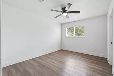 4510 Bungalow Lane, Houston, TX 77047 - Photo 15