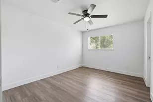 4510 Bungalow Ln, Houston, TX 77047 - Photo 15