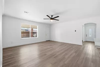 4510 Bungalow Lane, Houston, TX 77047 - Photo 5