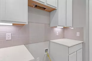 69 Shining Pt Dr, Waller, TX 77484 - Photo 5