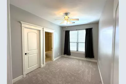 321 W 26th Street #B, Houston, TX 77008 - Photo 19