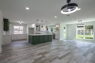 2111 Wycliffe Dr, Houston, TX 77043 - Photo 11