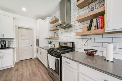 12507 Walmgate Court, Houston, TX 77047 - Photo 11