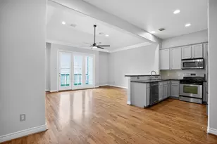 5719 Darling St, Houston, TX 77007 - Photo 13