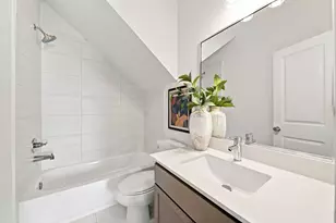 1658 W Tidwell Rd, Houston, TX 77091 - Photo 11
