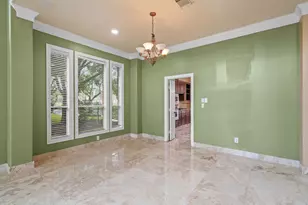 403 Brook Shore Ct, Sugar Land, TX 77478 - Photo 5