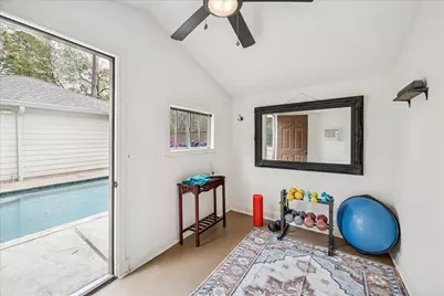 2 Chatterbird Lane, The Woodlands, TX 77380 - Photo 25