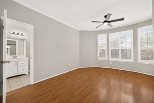 8888 Benning Dr, Houston, TX 77031 - Photo 37