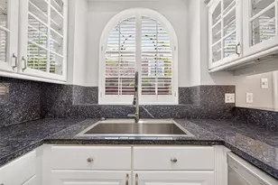 8888 Benning Dr, Houston, TX 77031 - Photo 17