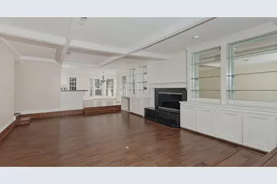 112 Kirkwood Lane, Conroe, TX 77304 - Photo 9