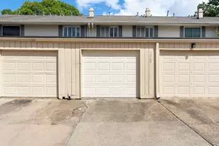 1260 Fountain View Dr, Houston, TX 77057 - Photo 41