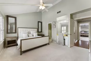 1260 Fountain View Dr, Houston, TX 77057 - Photo 27