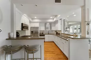 1260 Fountain View Dr, Houston, TX 77057 - Photo 21