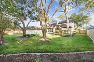 1404 Blueberry Ln, Friendswood, TX 77546 - Photo 37