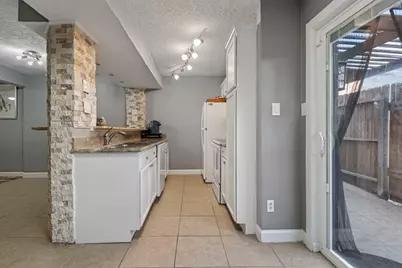 6111 Beverly Hill Street #50, Houston, TX 77057 - Photo 7