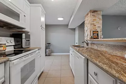 6111 Beverly Hill Street #50, Houston, TX 77057 - Photo 7