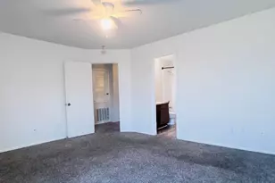 21231 Linden House Ct, Humble, TX 77338 - Photo 9