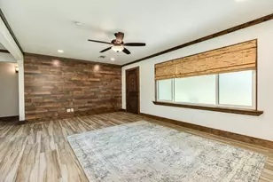 5501 Main St, Santa Fe, TX 77510 - Photo 9