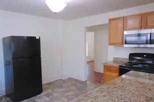 1414 17th St, Galveston, TX 77550 - Photo 11