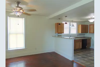1414 17th Street, Galveston, TX 77550 - Photo 5