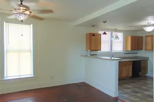 1414 17th St, Galveston, TX 77550 - Photo 5