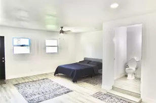 639 Feamster Dr, Houston, TX 77022 - Photo 3