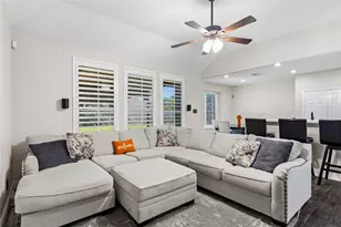 9506 Eddys Edge Ct, Houston, TX 77089 - Photo 13