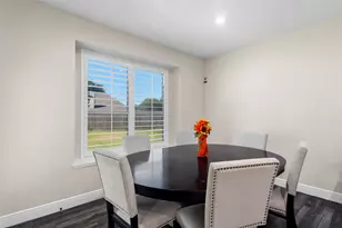 9506 Eddys Edge Ct, Houston, TX 77089 - Photo 15
