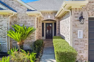 9506 Eddys Edge Ct, Houston, TX 77089 - Photo 3
